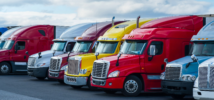 Read more about the article 5 Indicators Your Commercial Fleet Deserves a Fresh Coat of Paint